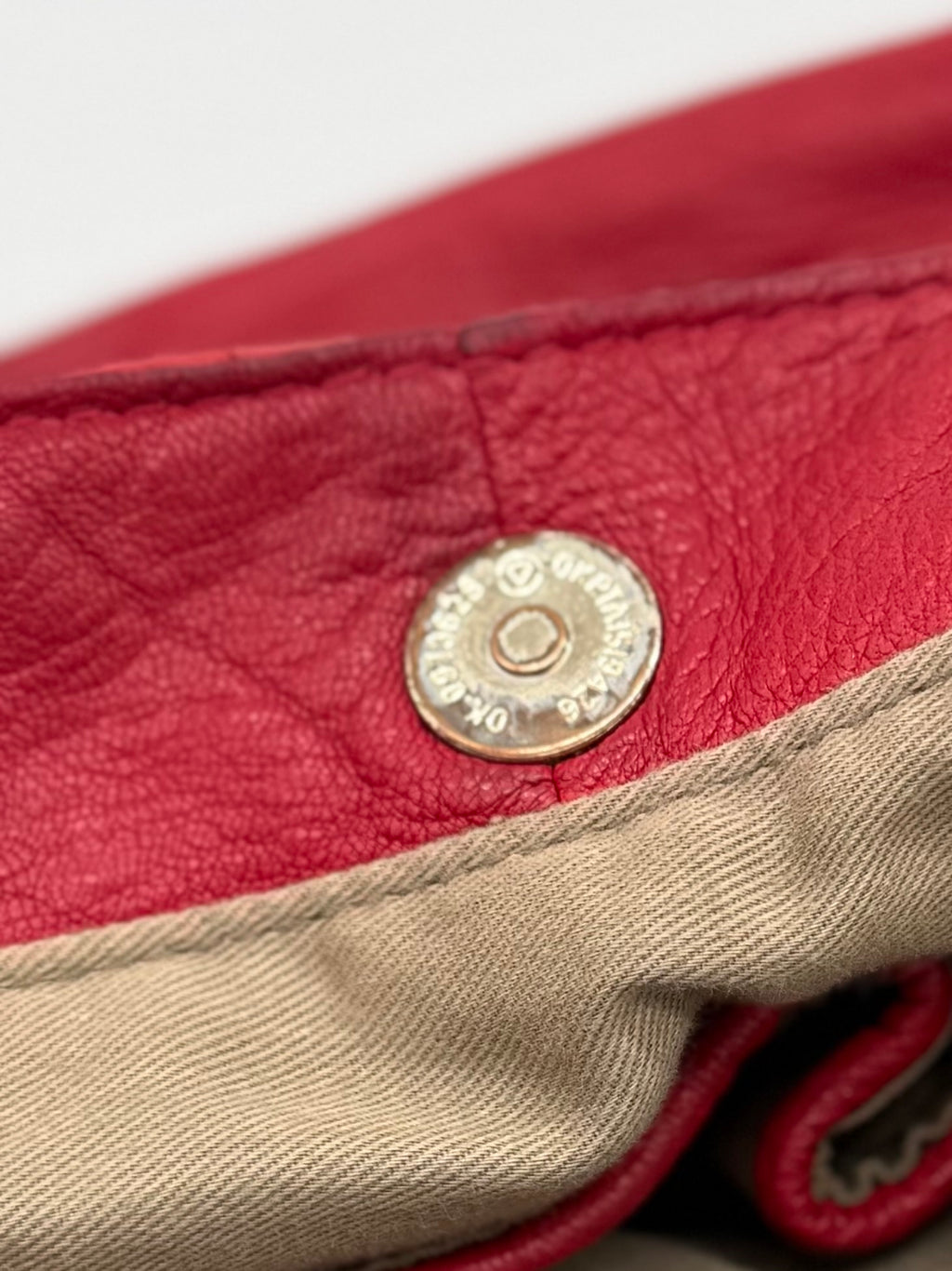Shanghai Tang Tasche: rote Nappaledertasche, Mongolian Hobo Collection