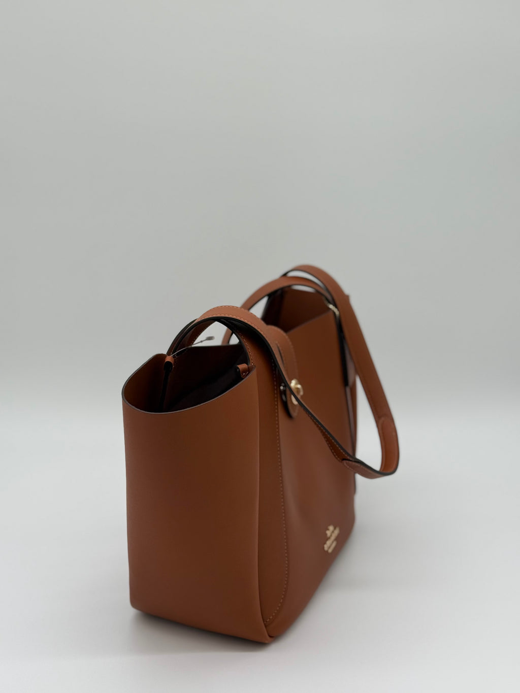 Sommerliche Coach Tote Bag  Damen Tasche, glattem braunem Leder mit praktischem Drehverschluss Metallfarben Gold, von links