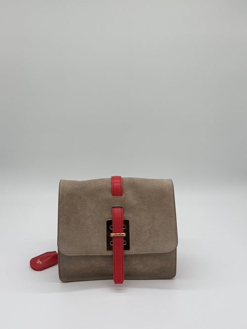 Fontana Milano 1915 Crossbody, ein exklisives Einzelstück, von vorne gezeigt