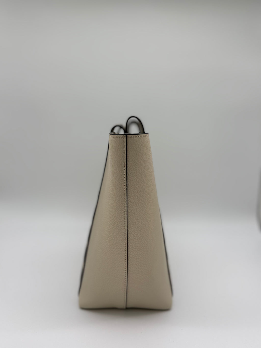 Marc Jacobs Marc-Et Tote Marshmallow – Seitenansicht rechts, Lederhenke