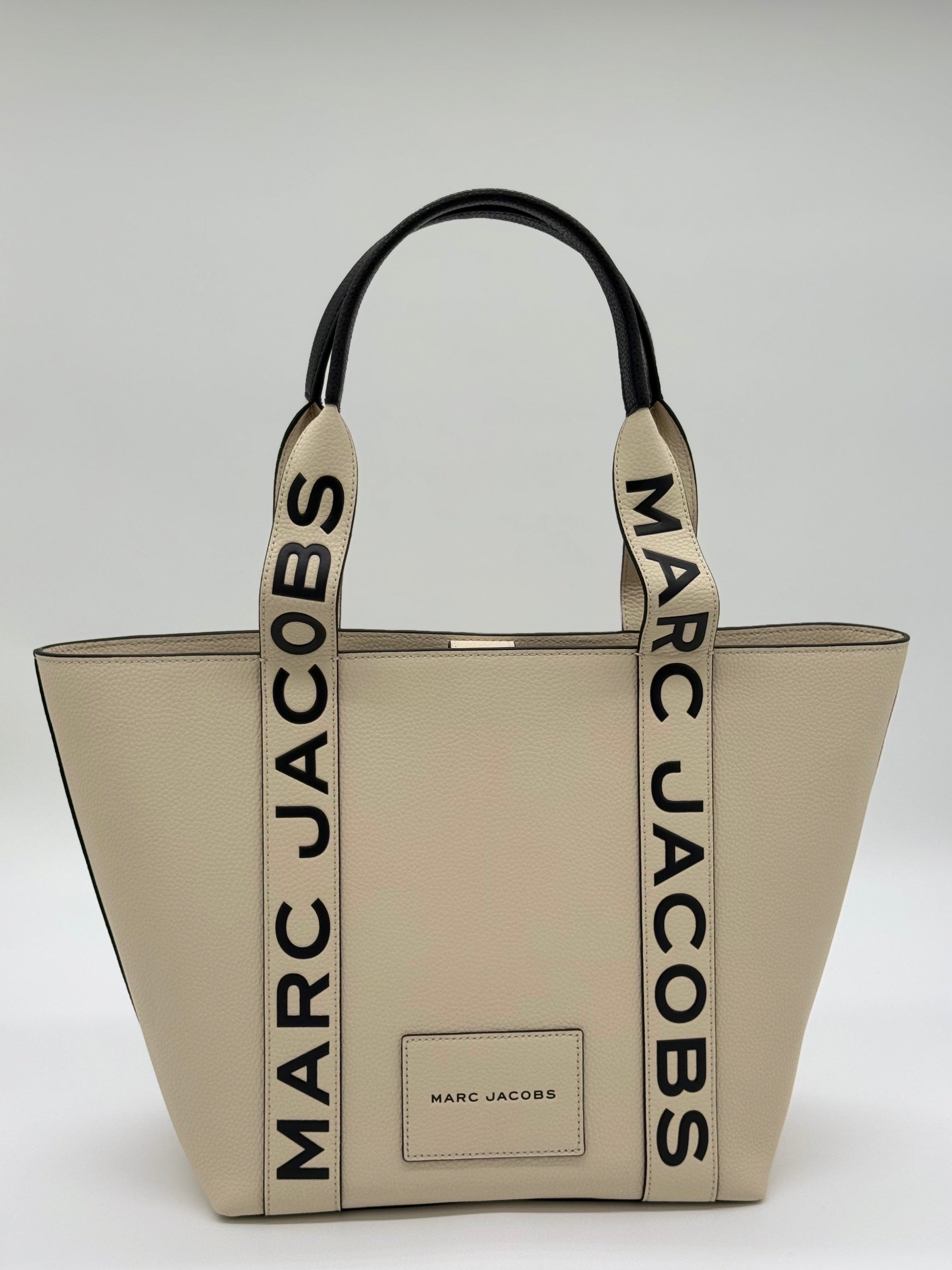 Marc Jacobs Marc-Et Tote Marshmallow – aufgestellte Lederhenkel, Tragevariante