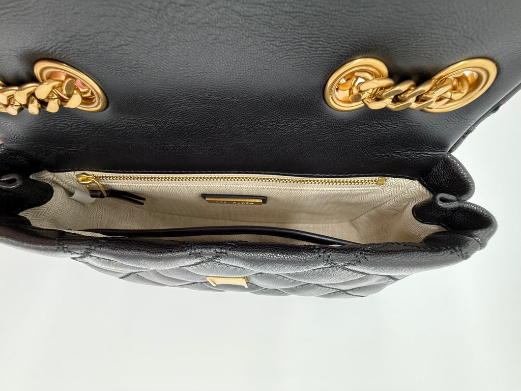 Tory Burch Willa Small Shoulder Bag – Innenansicht mit Fächern